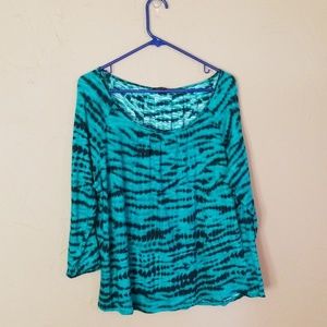 Large Chaus Sport 3/4 sleeve shirt